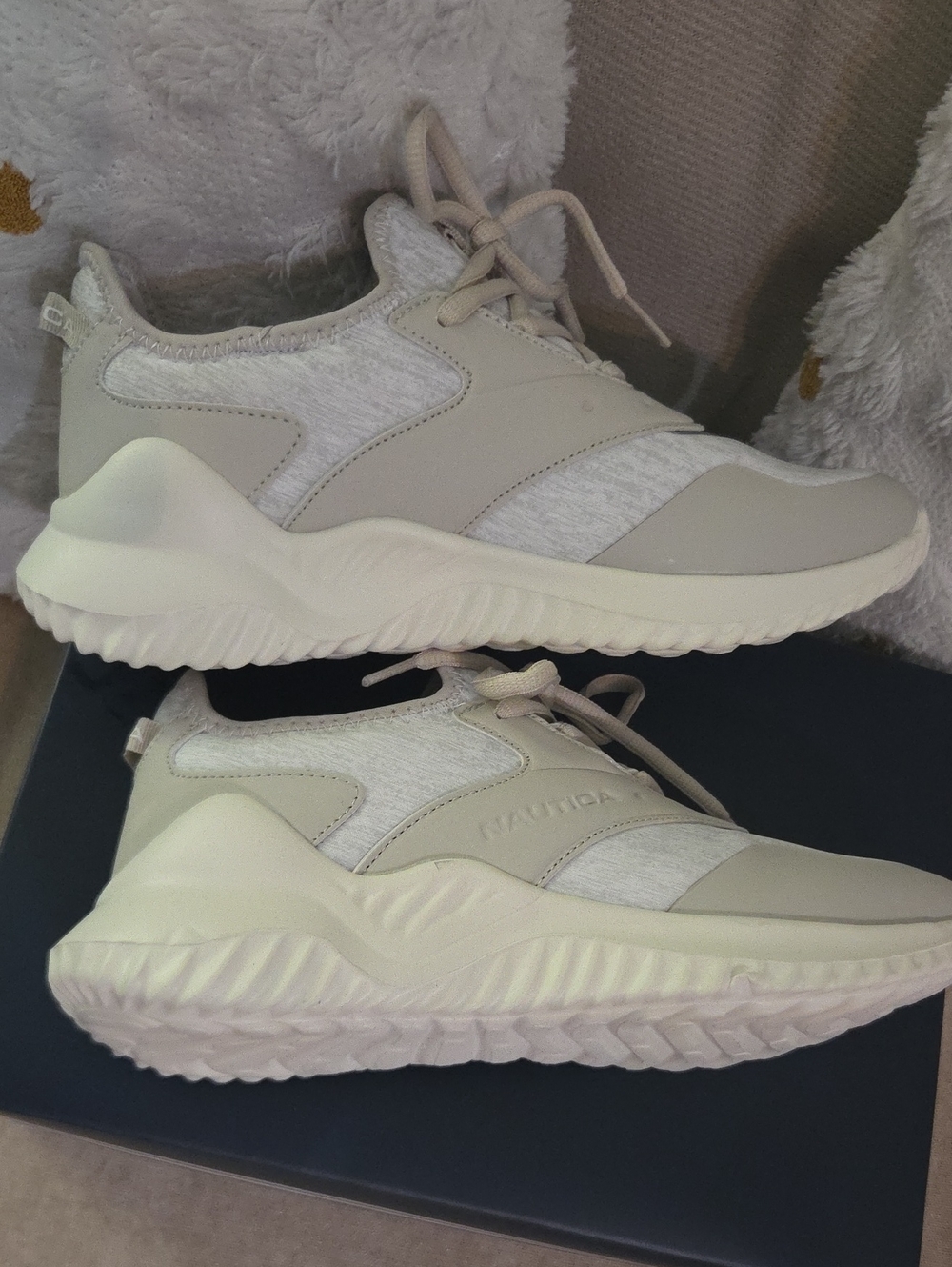 Nautica Light Gray Athletic Sneakers